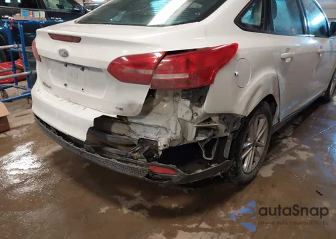 2018 Ford Focus Se из США, поврежденный, VIN 1FADP3F25JL262349